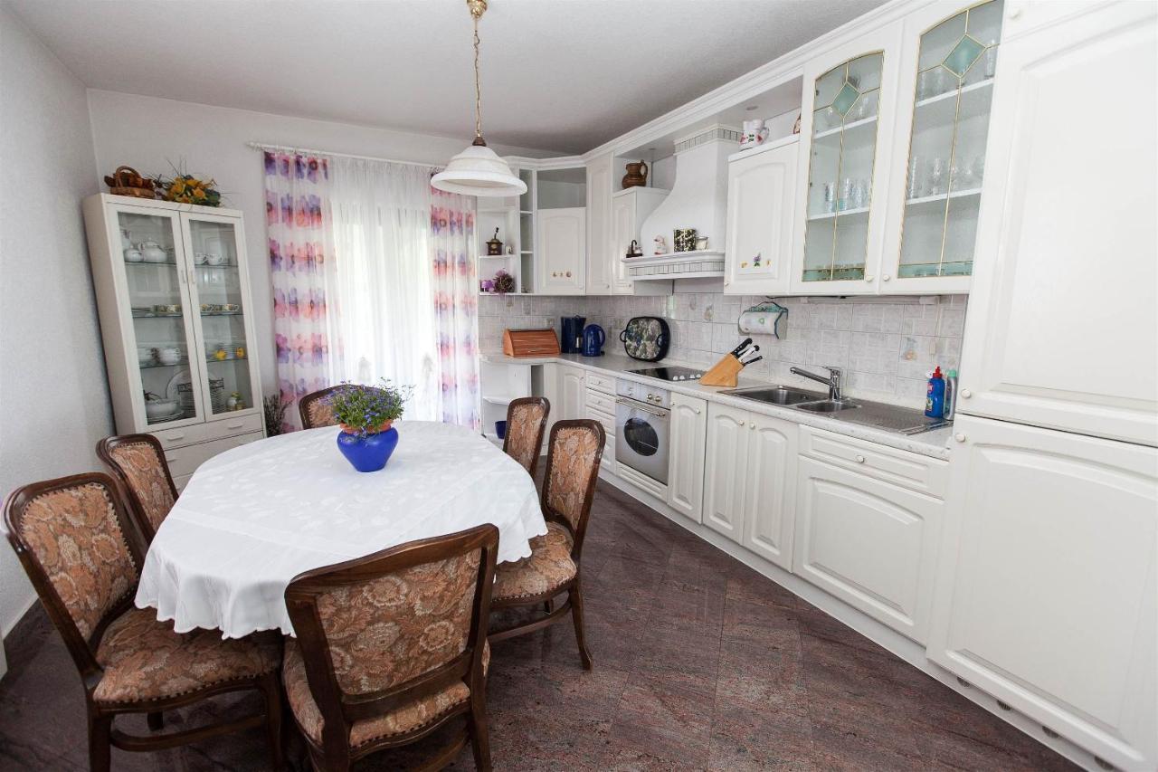 Apartments With A Parking Space Crikvenica - 11307 Exterior photo